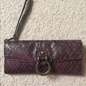 Jessica Simpson purple snakeskin wristlet/wallet